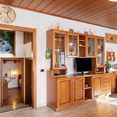 Chalet Maffins 2 Livigno Buitenkant foto