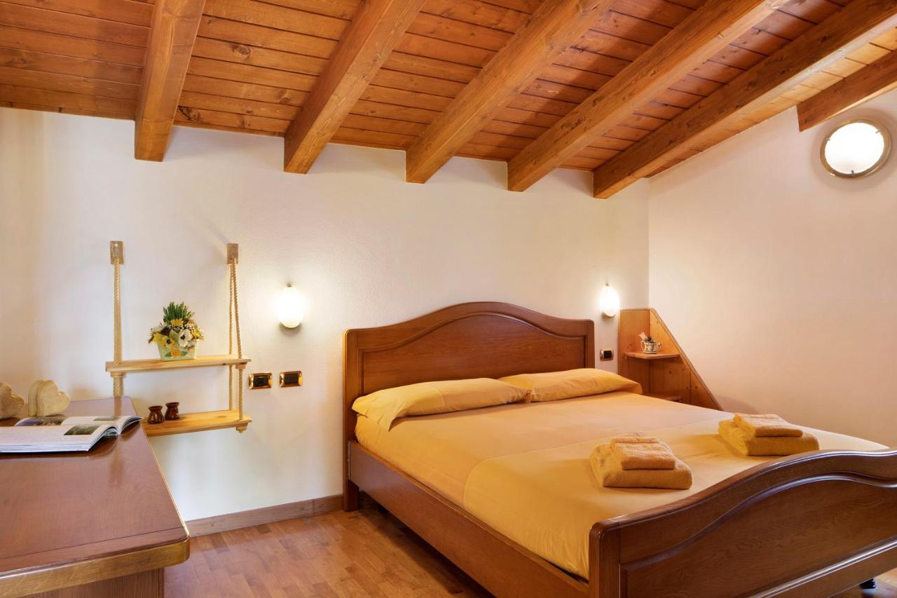 Chalet Maffins 2 Livigno Buitenkant foto