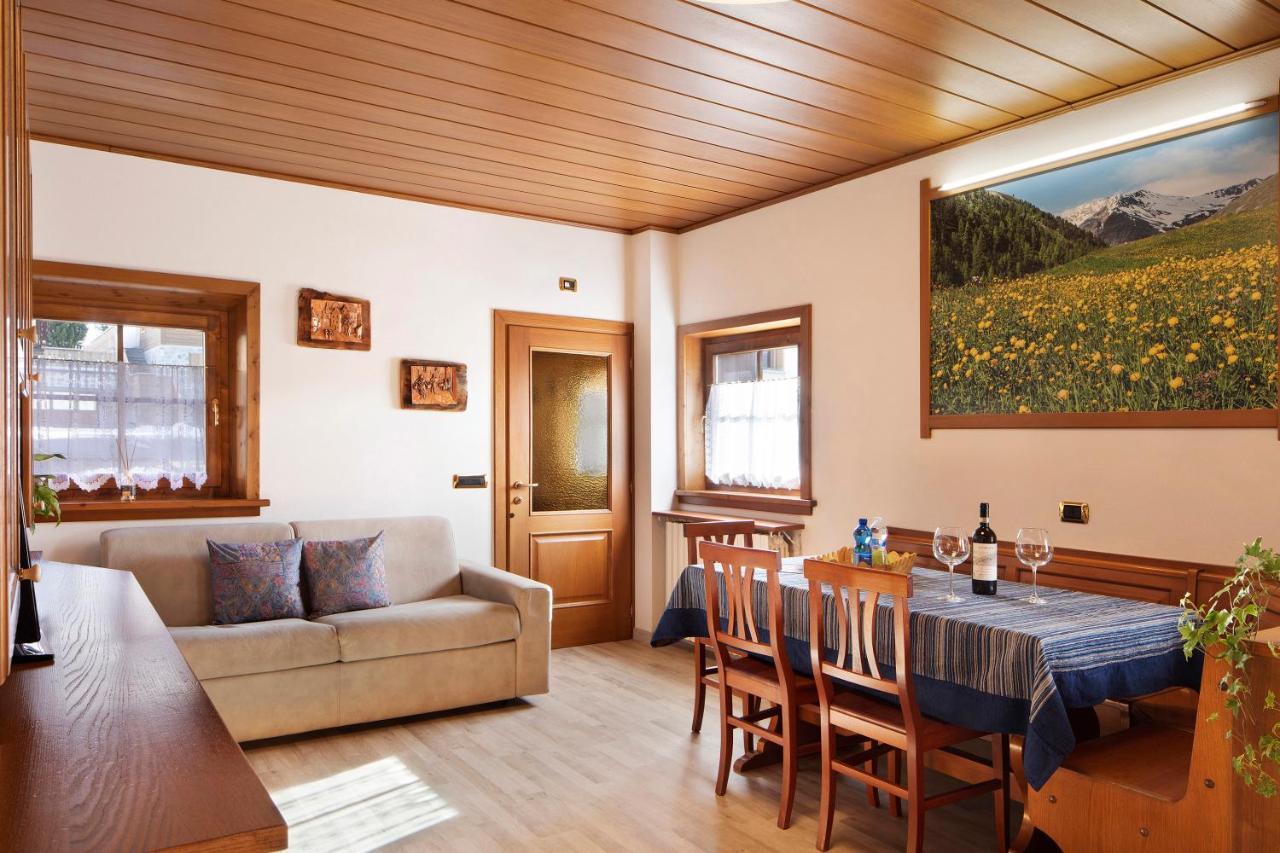 Chalet Maffins 2 Livigno Buitenkant foto